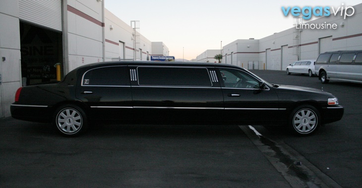 Stretch Limo exterior